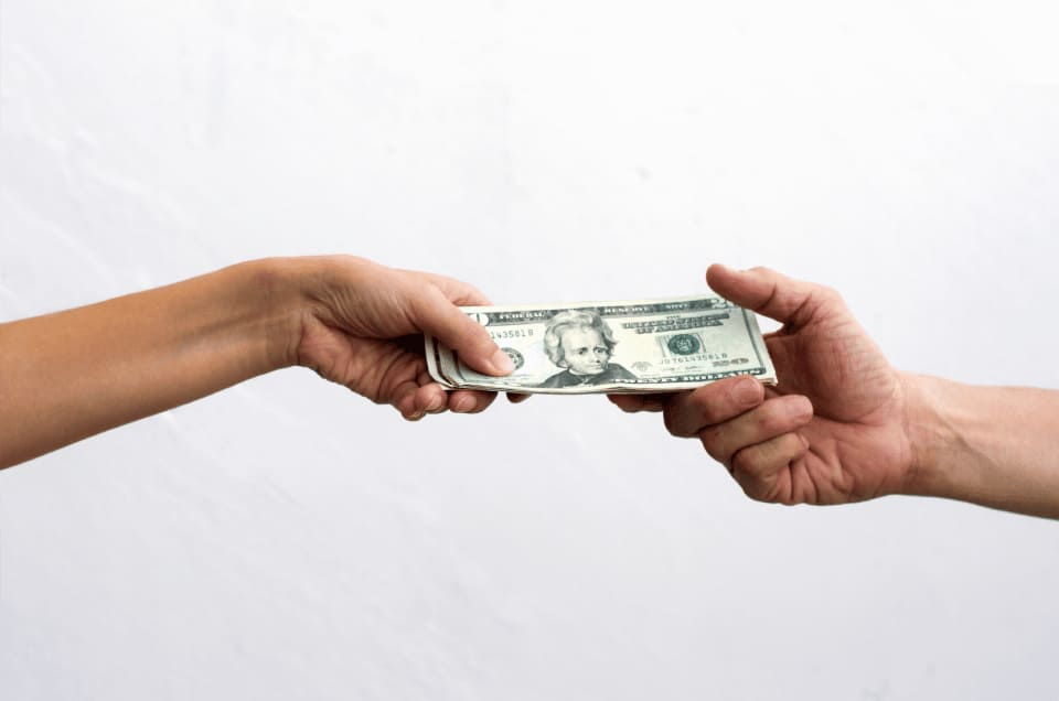 How Much Do You Tip Movers in 2022?