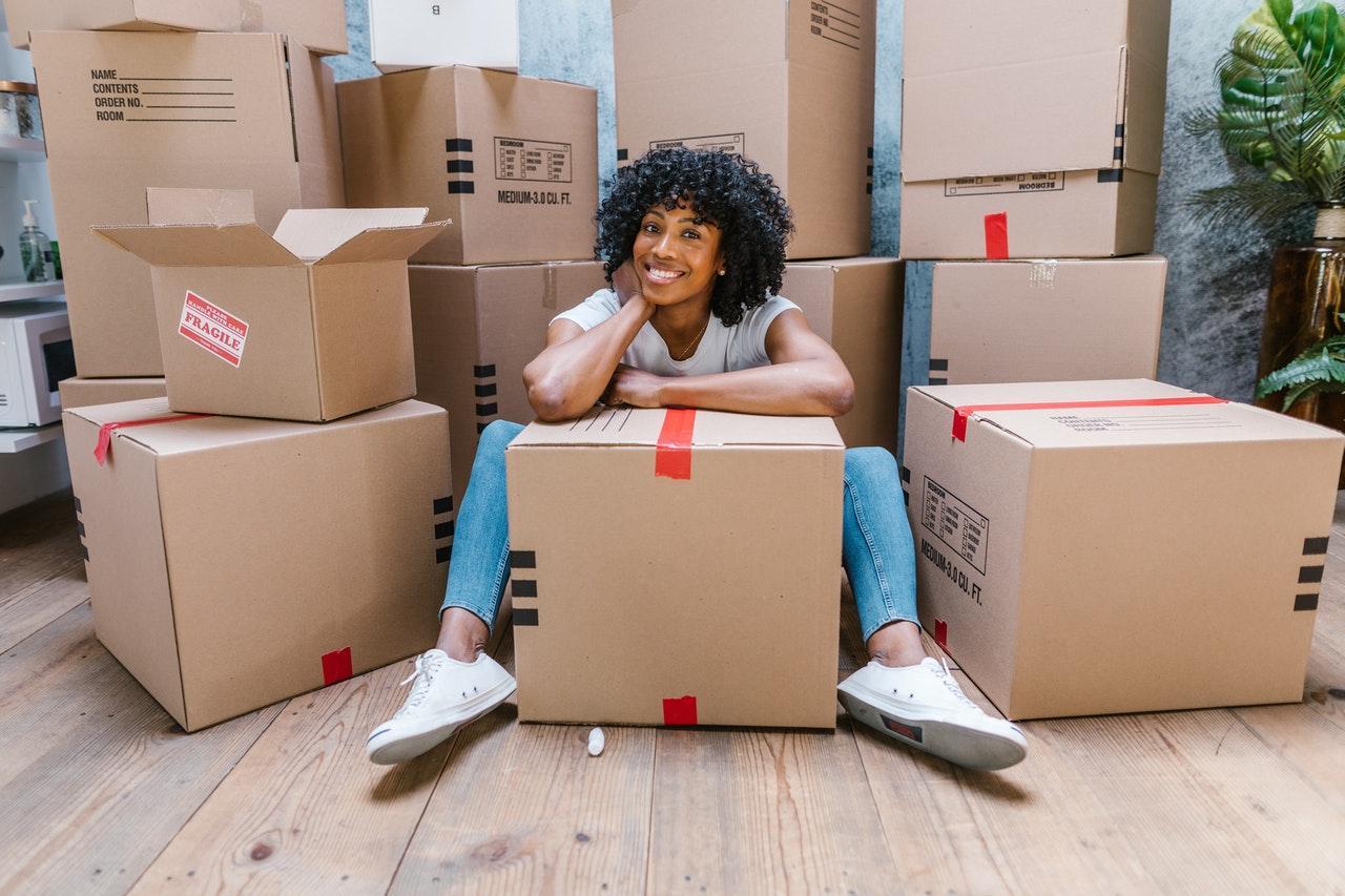 Reasons to Hire Professionals for a Next Door Move In LA