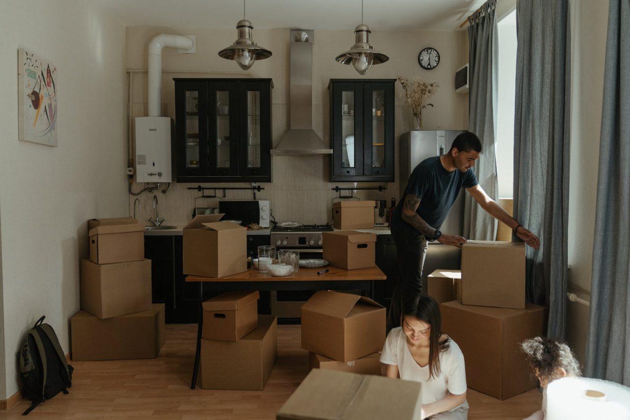 How to Unpack in a Day After Moving From CA to NYC?