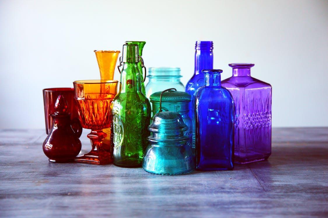 How to Pack Your Glassware for an Interstate Move? - SOS Moving & Storage