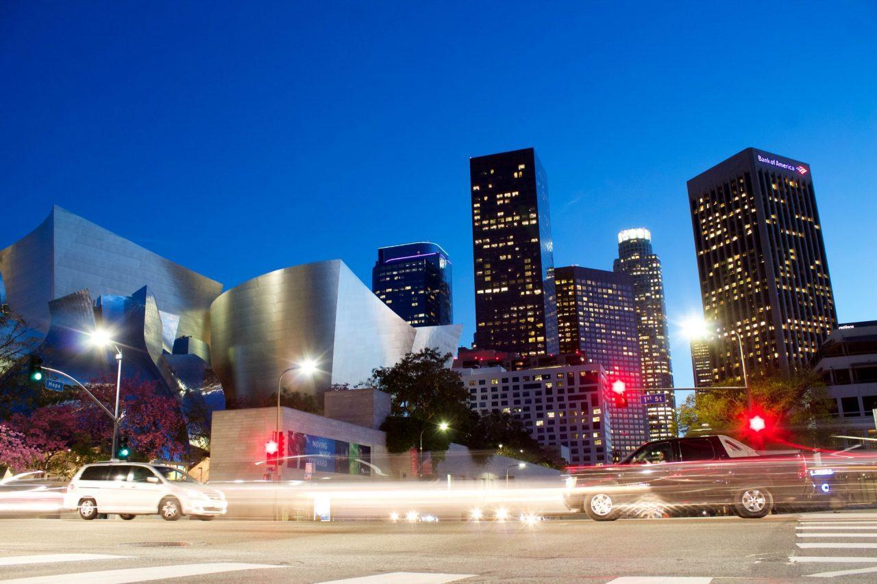 Tips for Negotiating a Commercial Lease for Your CA Offices - SOS Moving & Storage
