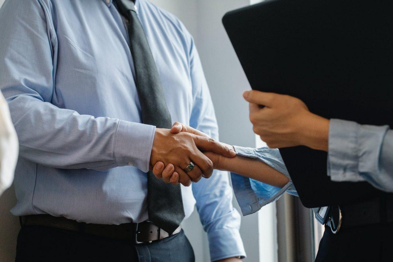 Tips for Negotiating a California Relocation Package - SOS Moving & Storage